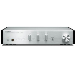 Yamaha AU-670 Integrated Amplifier Silver